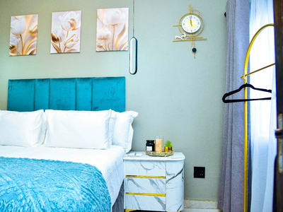 C'est La Vie Guest House