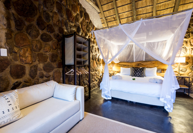 Steenbok Chalet with Couch