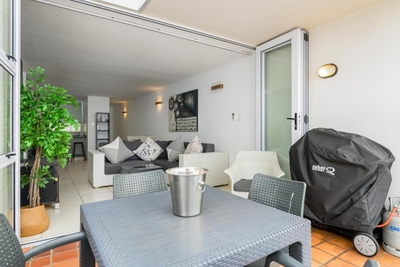 Exclusive Use Holiday Apartment