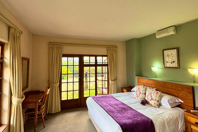 XL Luxury Self-Catering Chalet