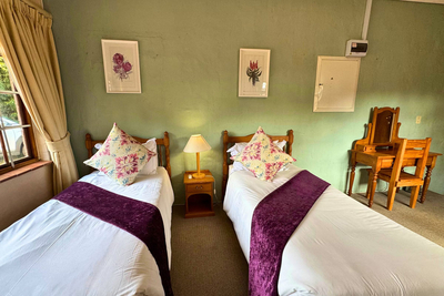 XL Luxury Self-Catering Chalet