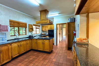 XL Luxury Self-Catering Chalet