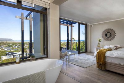 Chapman's View Villa