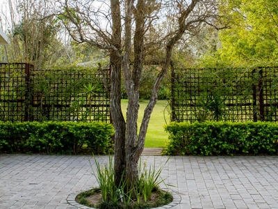 Iris Room