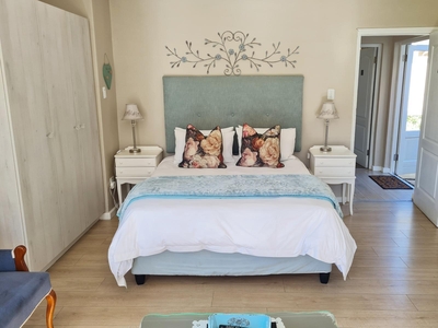 Honeymoon Suite