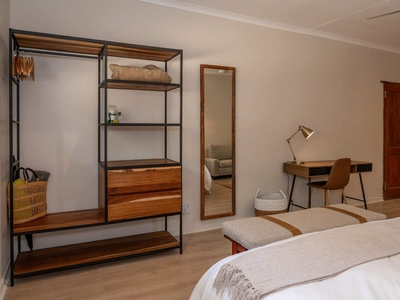 Deluxe King / Twin Room