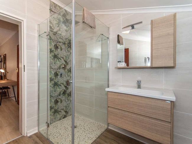 Deluxe King / Twin Room