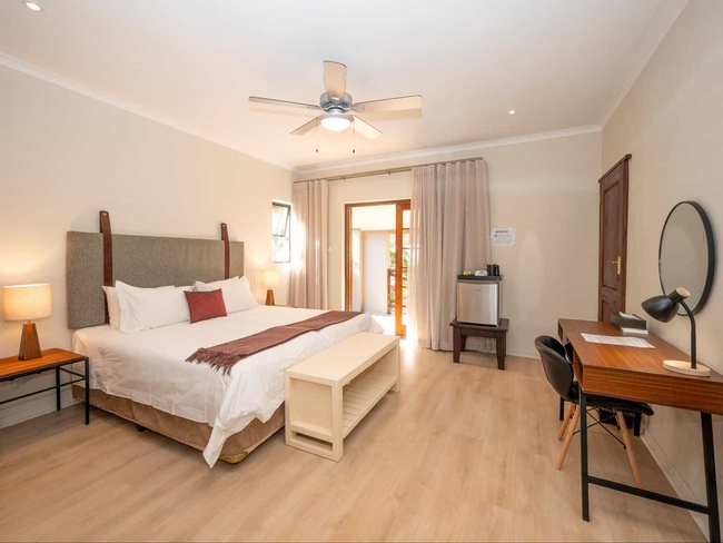 Deluxe King / Twin Room