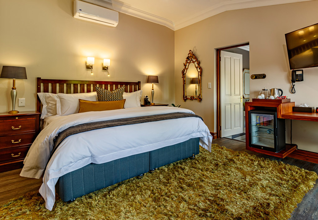 Christie\'s S1 - SUPERIOR