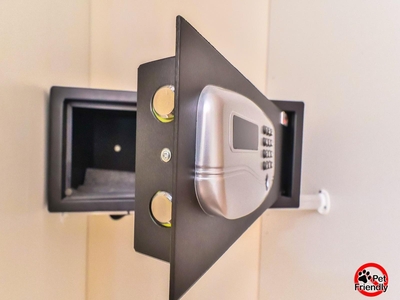 Yoshino King (Room Only)