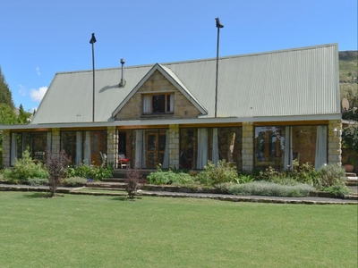 The Clarens Country House