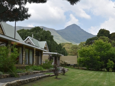 The Clarens Country House