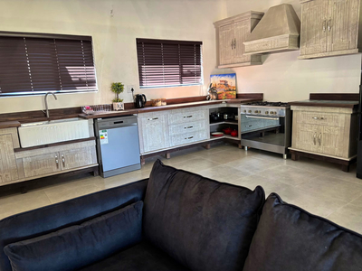 105 Clarens Golf Villa