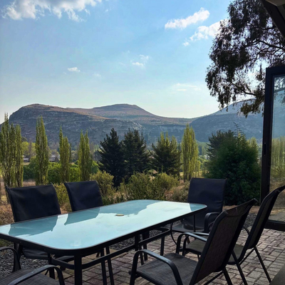107 Clarens Golf Villa