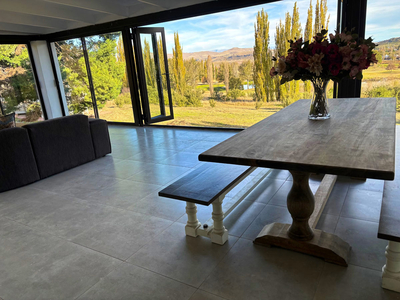107 Clarens Golf Villa