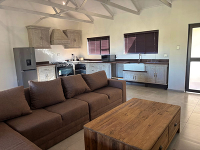 107 Clarens Golf Villa