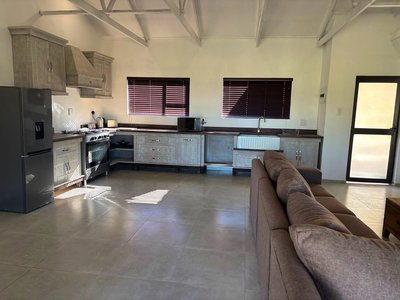 107 Clarens Golf Villa