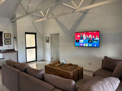 107 Clarens Golf Villa