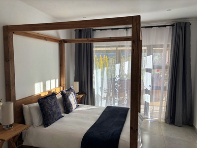 127 Clarens Golf Villa