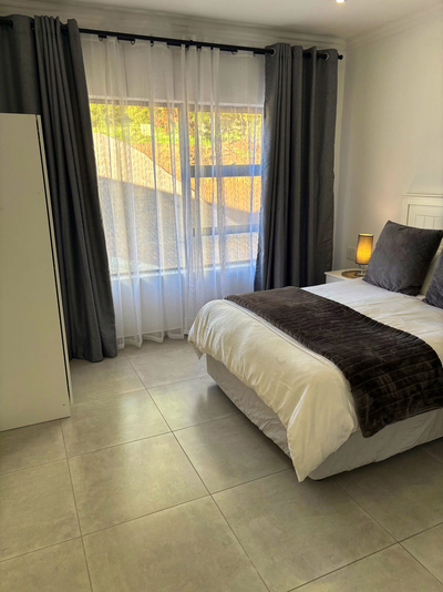 127 Clarens Golf Villa
