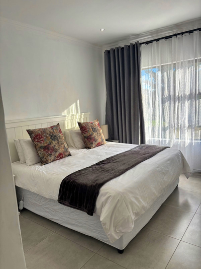 127 Clarens Golf Villa