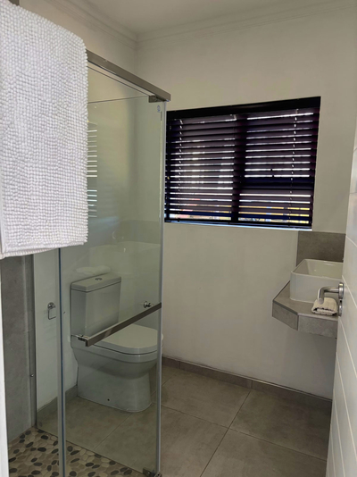 127 Clarens Golf Villa