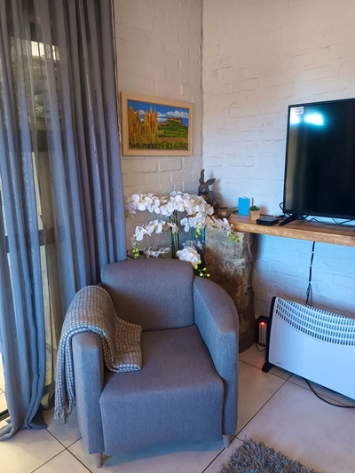 128 Clarens Golf Villa