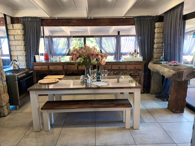 128 Clarens Golf Villa