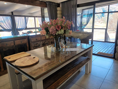 128 Clarens Golf Villa