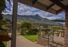 Clarens Retreat