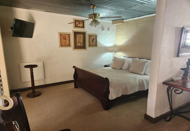 Luxury Suite - Italian Room