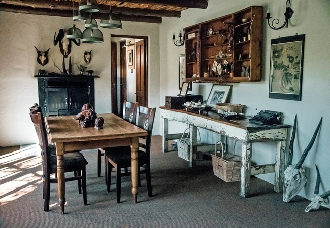 Cleopatra Mountain Farmhouse