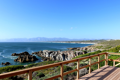 Cliff Lodge