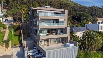 Cliff Lux Apartment