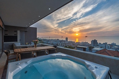 Exclusive Use Holiday Apartment