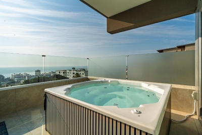 Exclusive Use Holiday Apartment