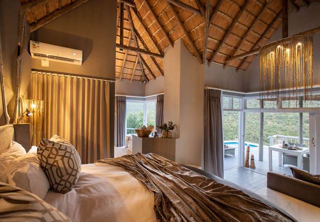 Clifftop Exclusive Safari Hideaway
