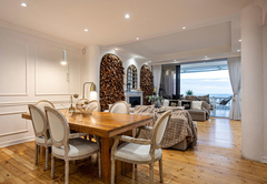 Clifton Beachfront Dream Apartment