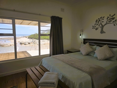 Cobbles House on the Beach