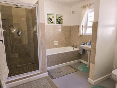 Cobbles House on the Beach