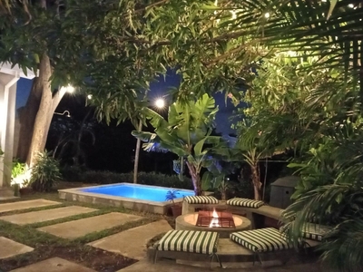CocoMo Boutique Coastal Garden Studio