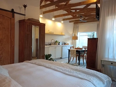 CocoMo Boutique Coastal Garden Studio