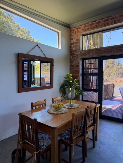 Comice Cottage