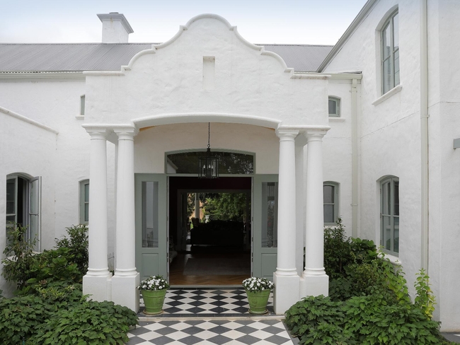 Luxury Villa with Private Plunge Pool