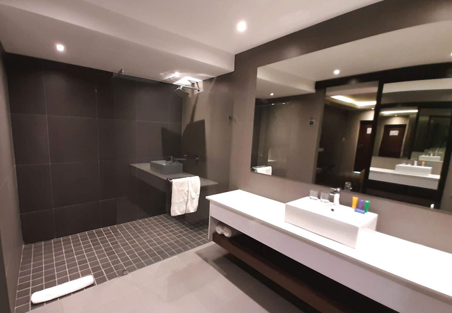 Superior King Room with Sleeper Couch