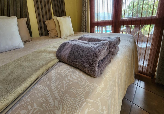 Coral Tree @ DaGama Lake