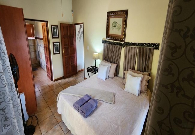 Coral Tree @ DaGama Lake