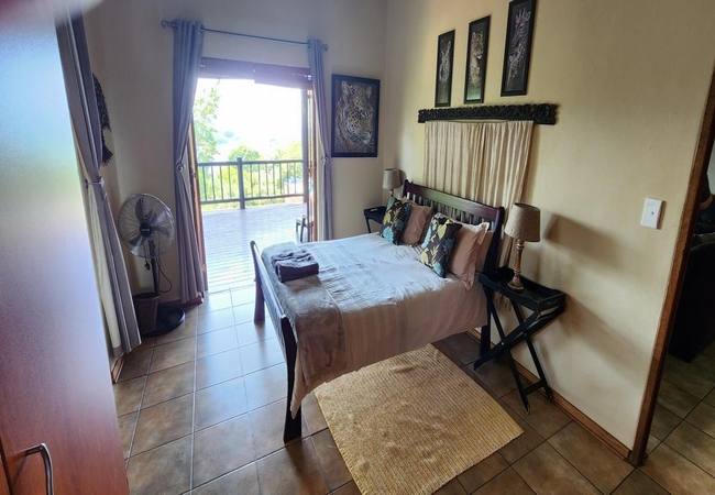 Coral Tree @ DaGama Lake