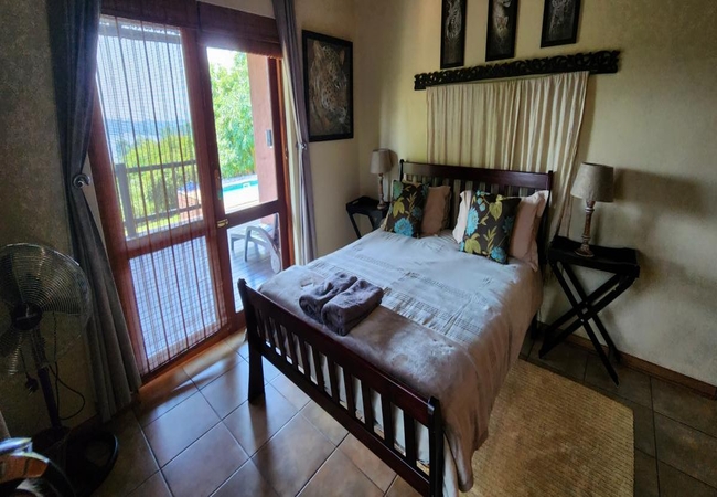 Coral Tree @ DaGama Lake