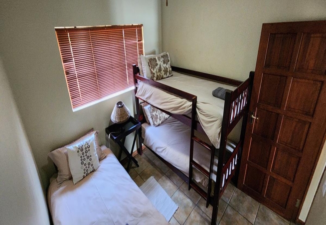 Coral Tree @ DaGama Lake